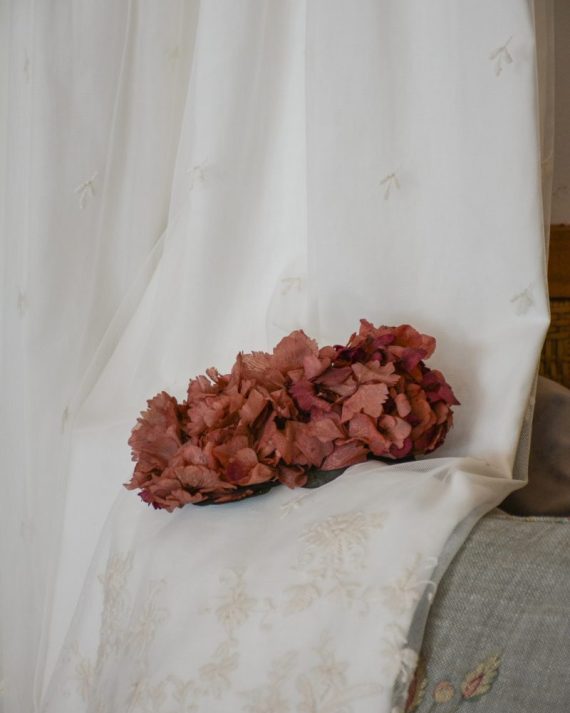 Semi corona hortensias preservadas de colores