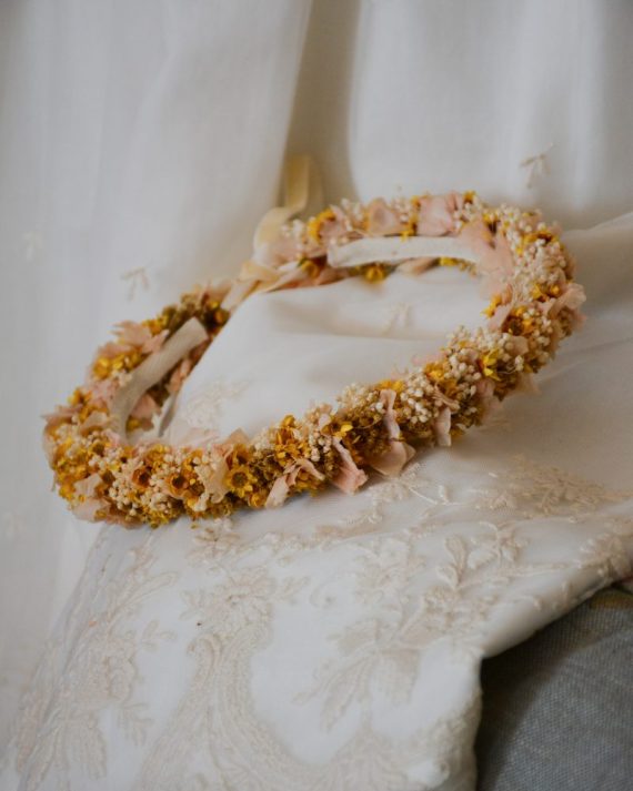 Diadema flores niña comunión olivia